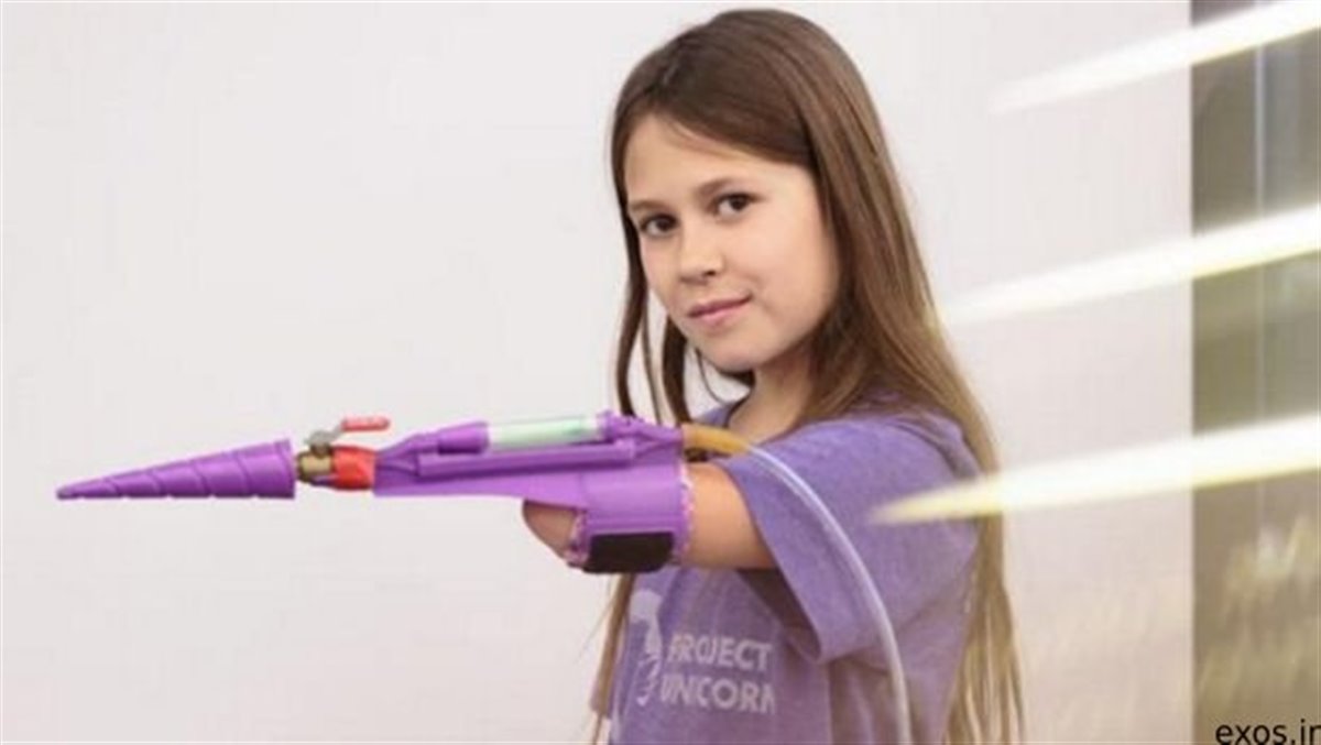 ساخت دست مصنوعی Project Unicorn توسط دختر نوآور یازده ساله