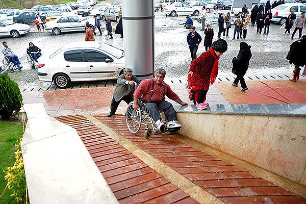 ۱۲ گام برای مناسب سازی شهر برای افراد دارای معلولیت