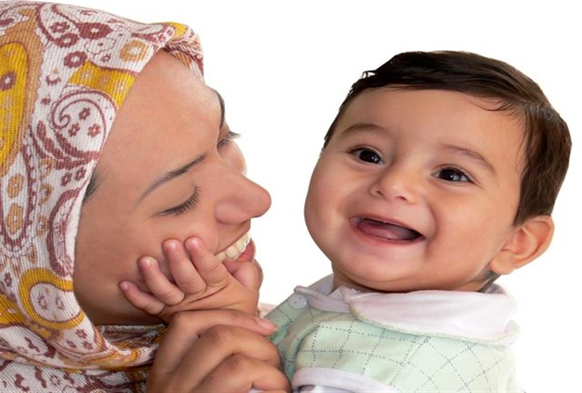 چه عواملی سبب اختلال در شنوایی و گفتار نوزاد می شوند؟ 