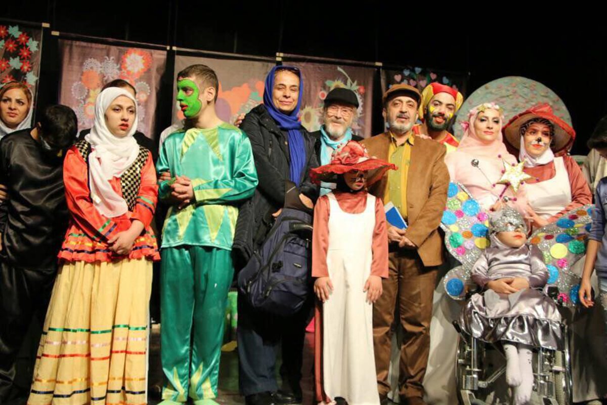 تئاتر معلولان البرزی مقام نخست جشنواره آفتاب را کسب کرد
