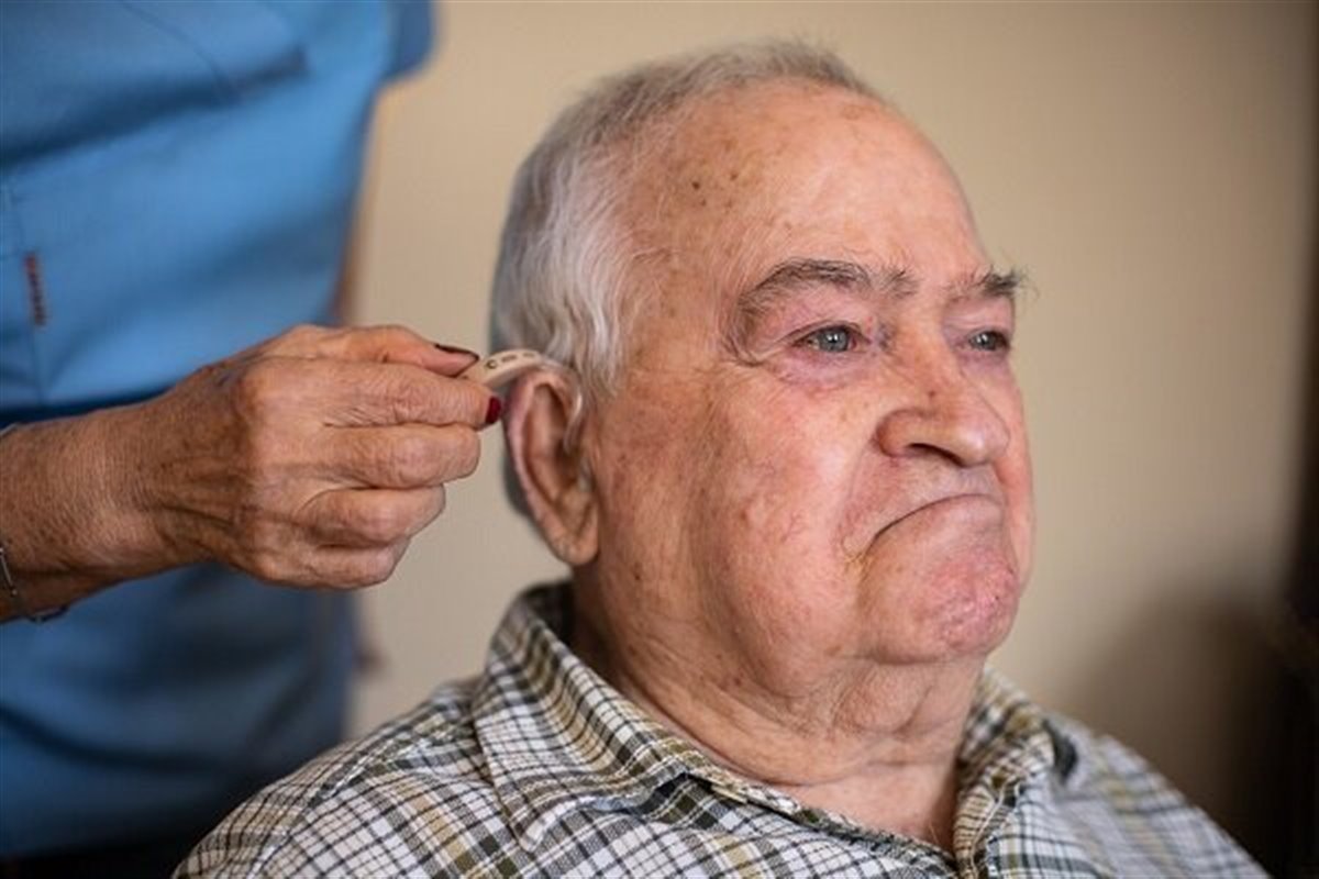 علت واقعی کاهش شنوایی در سالمندان مشخص شد