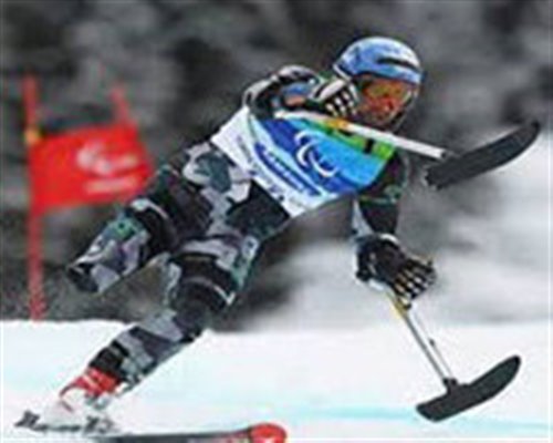 ساوه شمشکی: اسکی معلولان ایران را در پارالمپیک زمستانی مطرح می کنیم