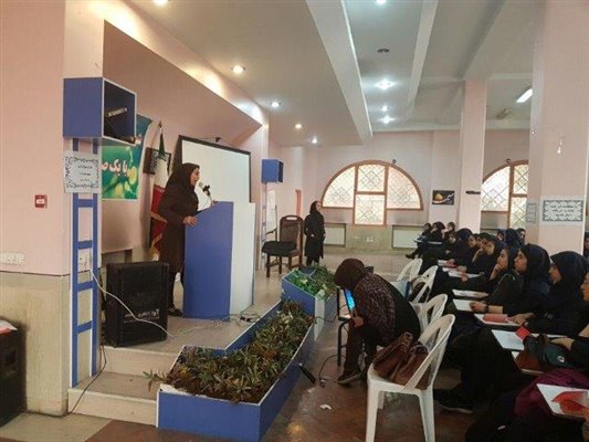 تشکیل کارگروه ترویجی تغییر نگرش دانش آموزان در رعد