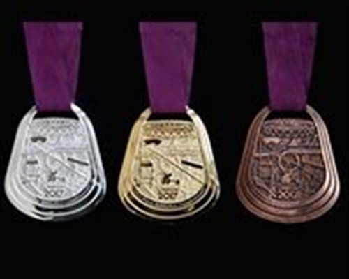 برای نخستین بار به مربیان مدال آوران دوومیدانی مدال اهدا می‌شود