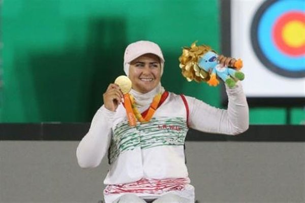 زهرا نعمتی به مدال طلای قهرمانی جهان دست یافت