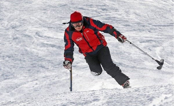 تیم ملی اسکی معلولان در راه آلمان
