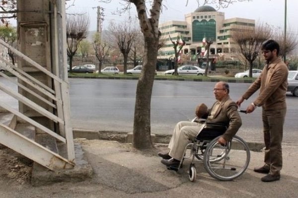 حقوق معلولین در میان قوانین شهرسازی خاک می خورد