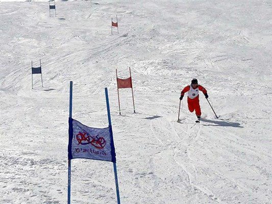 قهرمانی تیم البرز در کاپ آسیای اسکی معلولان در آلپاین