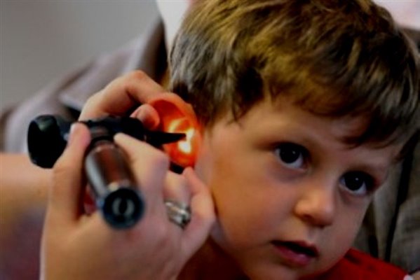 طرح غربالگری شنوایی کودکان در هرمزگان آغاز شد