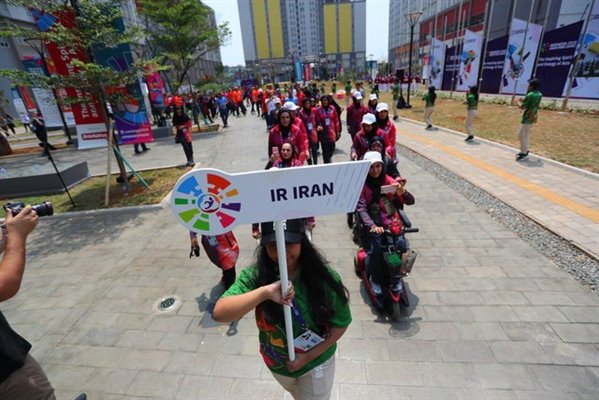 نگاه آسیا به جاکارتا، نگاه ایران به سومی/ با "انگیزه و حرکت" سدها را بشکنید!