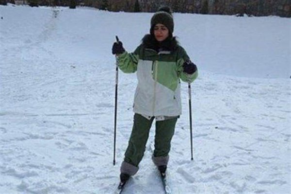 شجاع ترین دختر نابینای اسکی باز ایرانی در آلمان تجلیل می شود