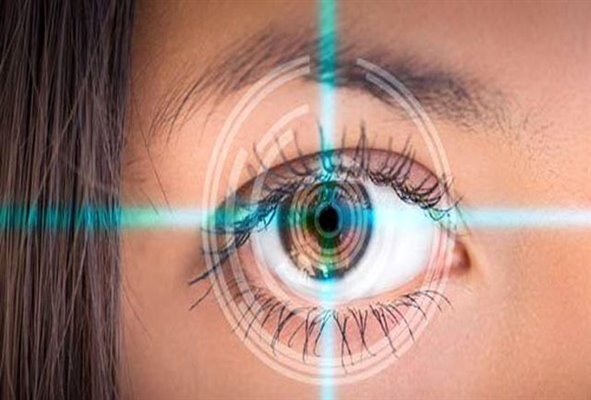مناسب‌ترین زمان انجام عمل لیزر چشم چه سنی است؟ 