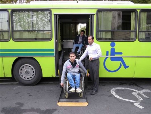 ۱۳۶ اتوبوس و وَن مناسب‌سازی‌شده در خدمت جانبازان و معلولان پایتخت است