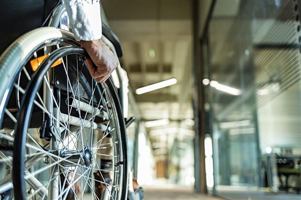 سرانه روزانه کمک دولت به معلولان روزی ۵ هزارتومان ! /درخواست از مجلس برای بازگرداندن ردیف بودجه