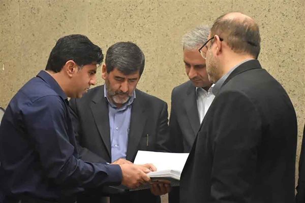 سومین چاپگر خط بریل در کتابخانه مرکزی تبریز راه اندازی شد